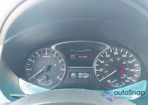 2015 Nissan Altima 2.5 Sv z USA, uszkodzony, nr VIN 1N4AL3AP6FC153567